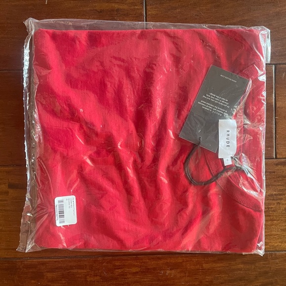 Rhude Reverse Tee in Cherry Red - Picture 2 of 5